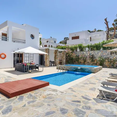 فيلة Despina By *